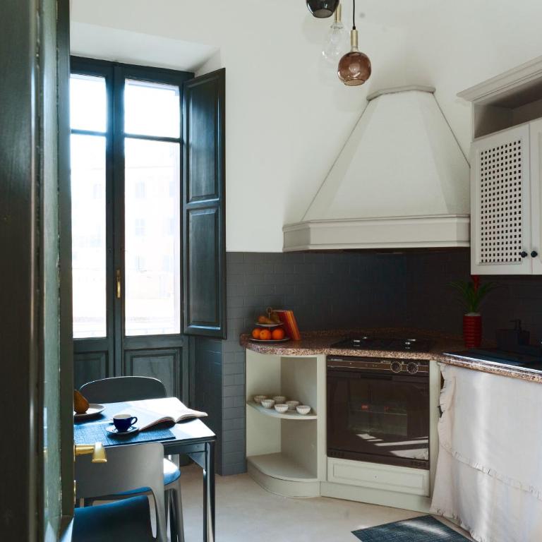 Stylish flat for up to 5 people - 200m from Metro SanGiovanni - Appartamento con 3 Camere da Letto - 6
