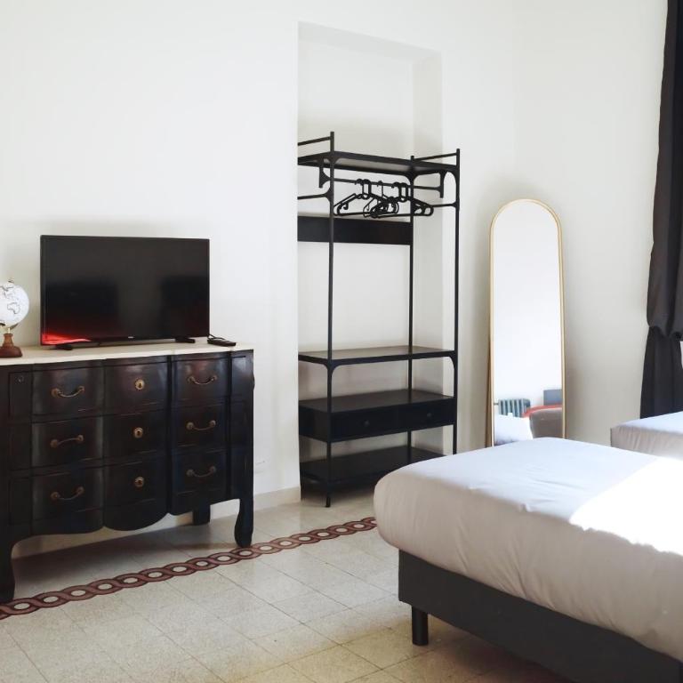 Stylish flat for up to 5 people - 200m from Metro SanGiovanni - Appartamento con 3 Camere da Letto - 20