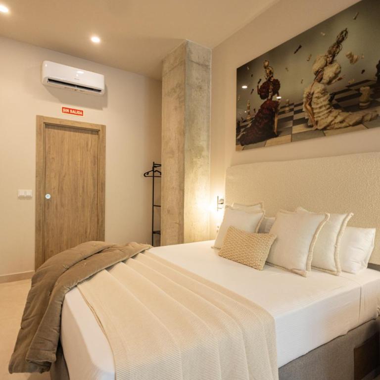 Loft Valencia - B 1-6 Smart Access & Urban Calm - Studio Apartment with One Double Bed - 9