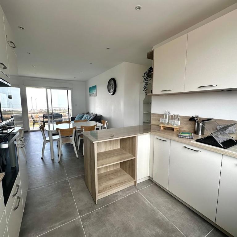 Océane - Appartement pour 6 personnes moderne avec balcon vue mer - Apartment mit 3 Schlafzimmern und Meerblick - 36