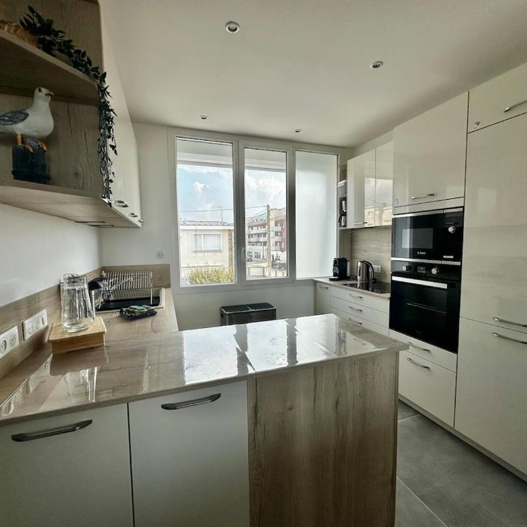 Océane - Appartement pour 6 personnes moderne avec balcon vue mer - Apartment mit 3 Schlafzimmern und Meerblick - 35