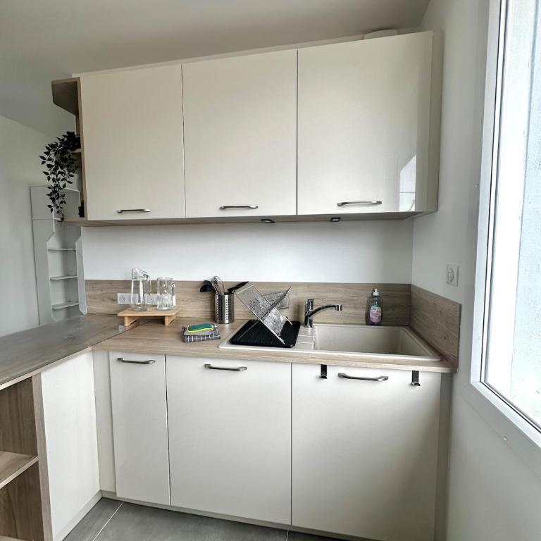 Océane - Appartement pour 6 personnes moderne avec balcon vue mer - Apartment mit 3 Schlafzimmern und Meerblick - 34