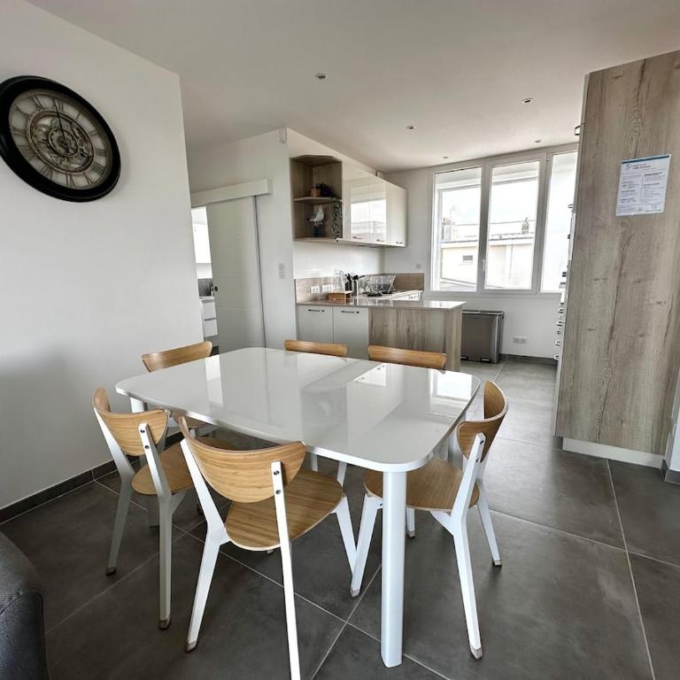 Océane - Appartement pour 6 personnes moderne avec balcon vue mer - Apartment mit 3 Schlafzimmern und Meerblick - 26