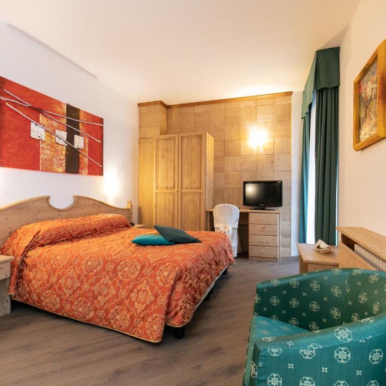 G. Hotel Des Alpes (Classic since 1912) - Camera Quadrupla Superior - 1