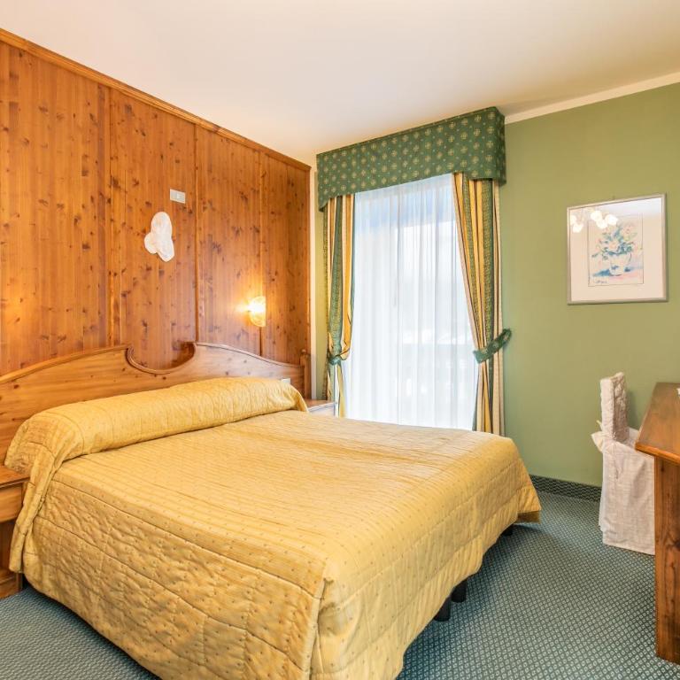 G. Hotel Des Alpes (Classic since 1912) - Camera Tripla Superior - 1