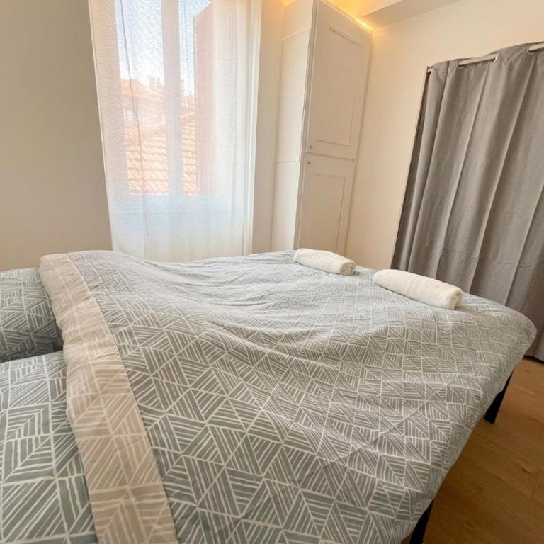 T2 Haussmannien rénové avec charme et modernité - Appartement 1 Chambre - 2