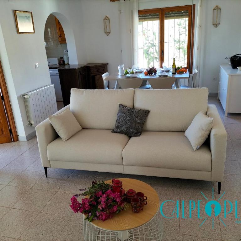 Casa Margarita, cerca de la playa y con piscina - Casa de 3 dormitorios - 55