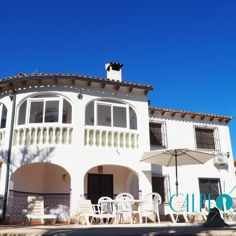 Casa Margarita, cerca de la playa y con piscina - Casa de 3 dormitorios - 87