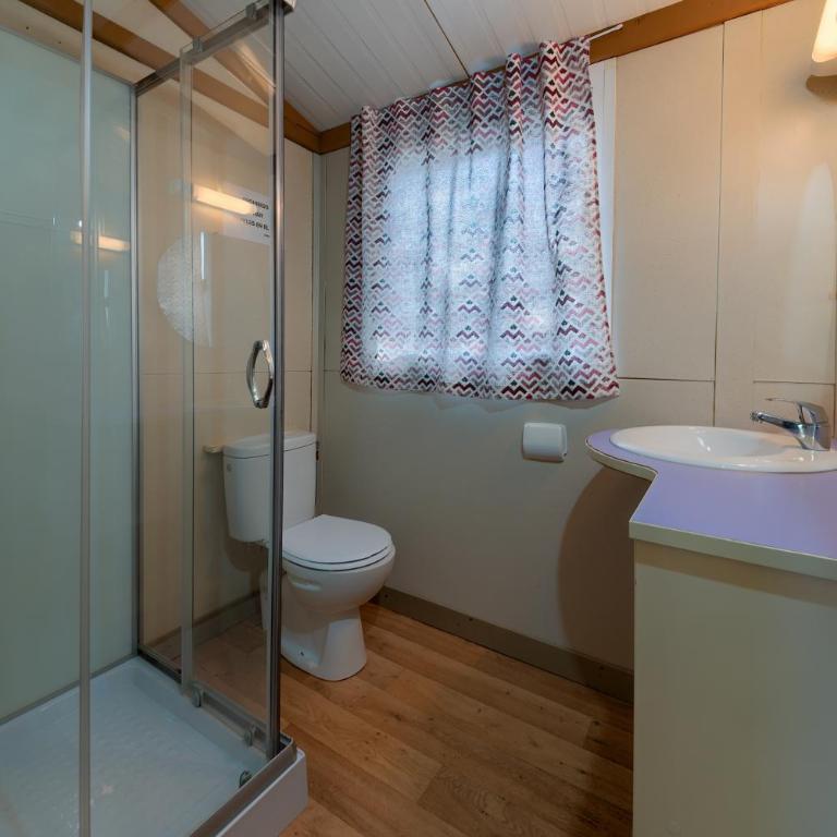 Bungalows & Glamping Conil Playa - Bungalow Familiar - 2
