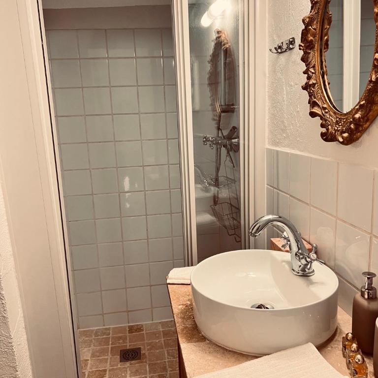 La Clé de la Porte Rentals - Appartement 2 Chambres - Vue sur Ville - 31