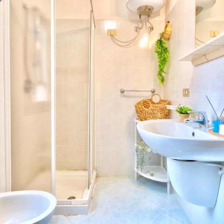 Studio 2 beds with air conditioning and private veranda in Marinella just 250 mt from the sea - Monolocale con Terrazza - 16