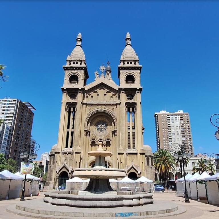 Moderno Depto en Santiago Centro Wine and Cheese Experience - One-Bedroom Apartment with Balcony and City View - 13