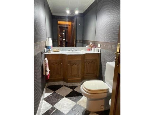 Dpto centrico 673 Albania - Three-Bedroom Apartment - 11