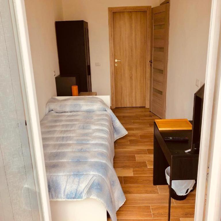 GioiaHomes - Appartamento con 2 Camere da Letto - 19