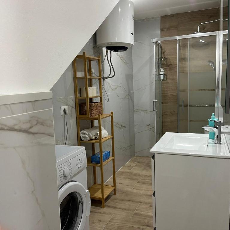 Alice Home - One-Bedroom Apartment - 6