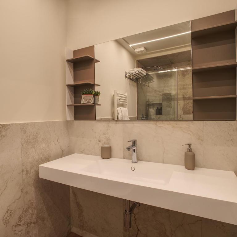 Le Due Piazze - Appartamento Deluxe con 2 Camere da Letto - 15
