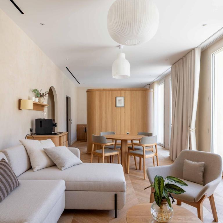 Boutique-Hôtel Le N3 par Champagne Thiénot - Suite - 3