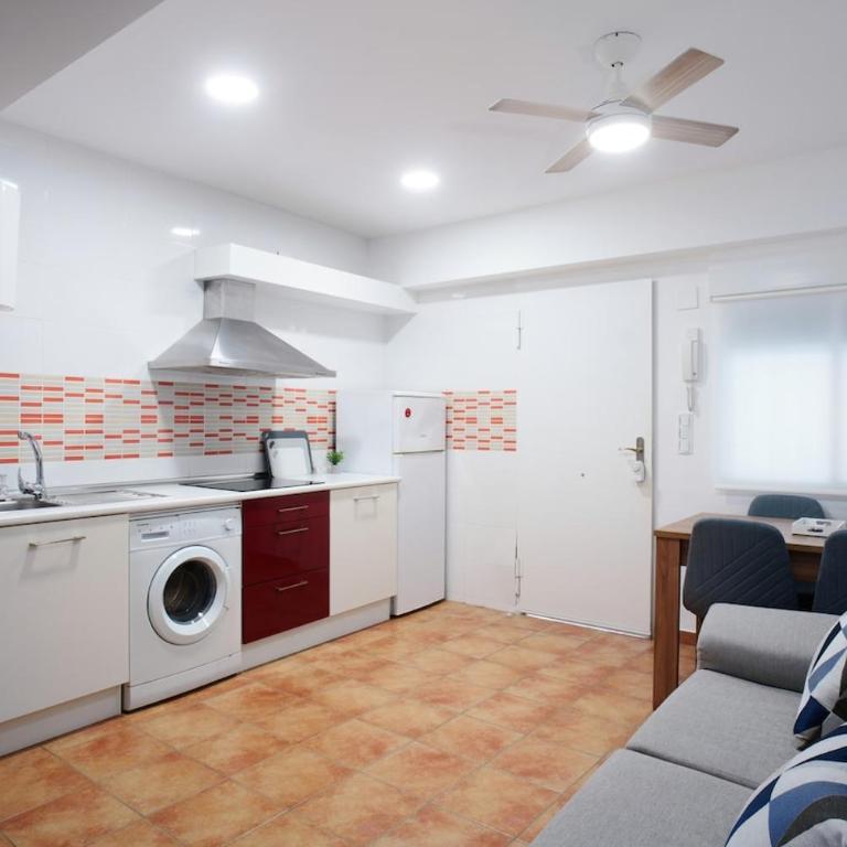 Beach Bajo con Terraza 1 Hab más sofá cama a 2 min Playa - Apartamento de 1 dormitorio - 10