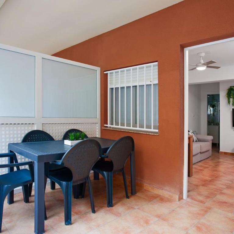 Beach Bajo con Terraza 1 Hab más sofá cama a 2 min Playa - Apartamento de 1 dormitorio - 12