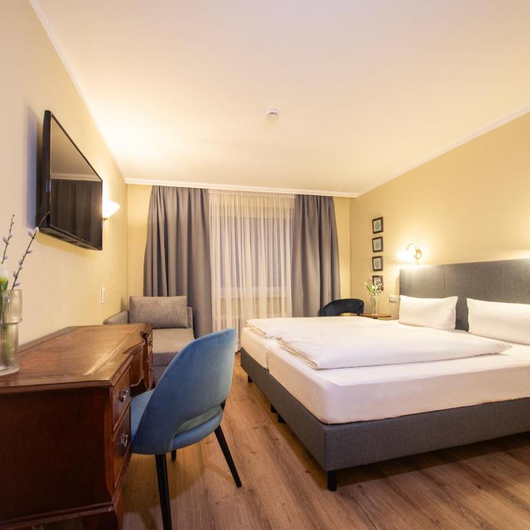 Hotel Altmünchen by Blattl - Habitación Triple Clásica - 2