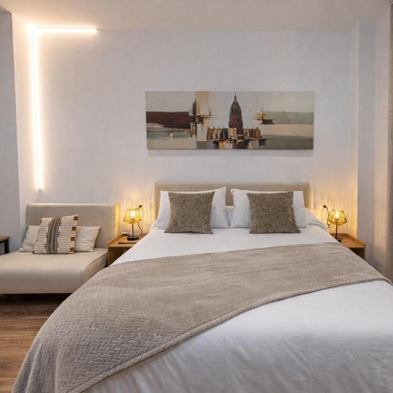 Lujoso Apartamento Boutique a 100 m Plaza Mayor-Resogar - One-Bedroom Apartment - 1