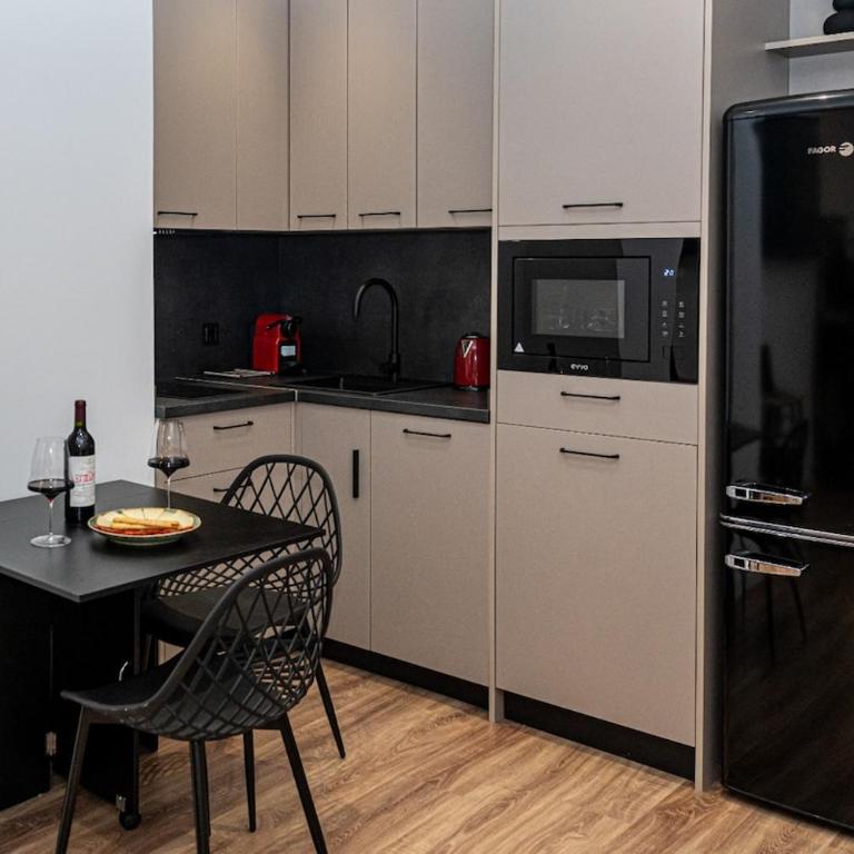 Lujoso Apartamento Boutique a 100 m Plaza Mayor-Resogar - One-Bedroom Apartment - 9