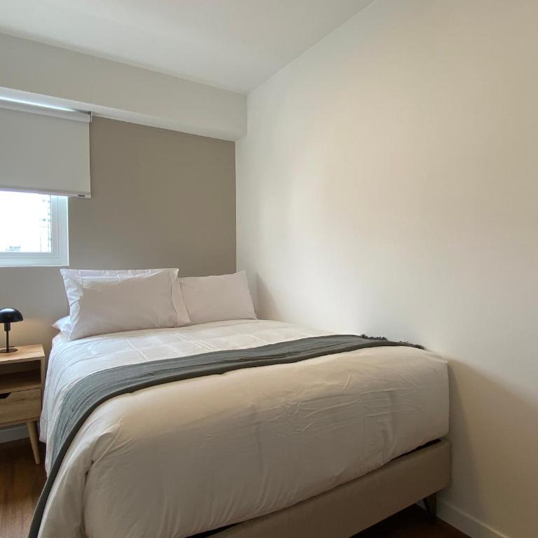 Polo Living in Miraflores by Wynwood House - Two-Bedroom Deluxe Apartment with Balcony - 15
