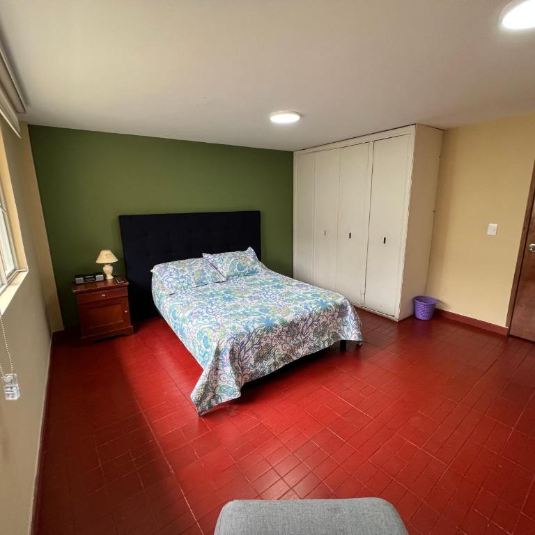 The Mountain House - Two-Bedroom Family Apartment - 2