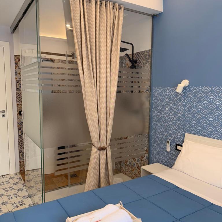 San Carlo Cuore di Palermo - Deluxe Double Room with Balcony - 9