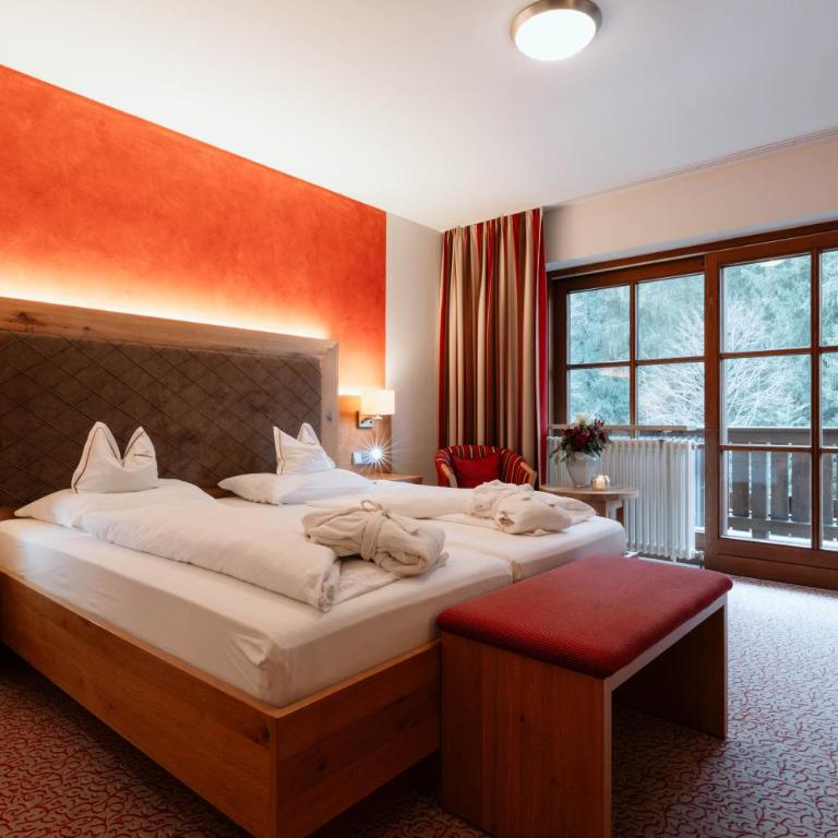 Hotel Neuhäusl - herzlich familiär - Comfort Doppel-/Zweibettzimmer - 3