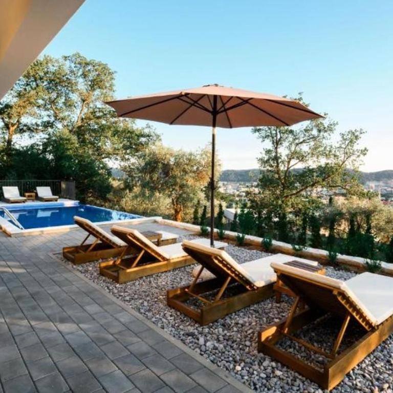Luxury Villa Sophie - Villa with Private Pool - 3