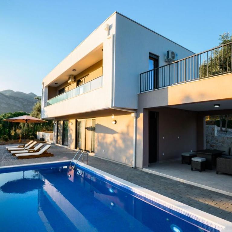Luxury Villa Sophie - Villa with Private Pool - 28