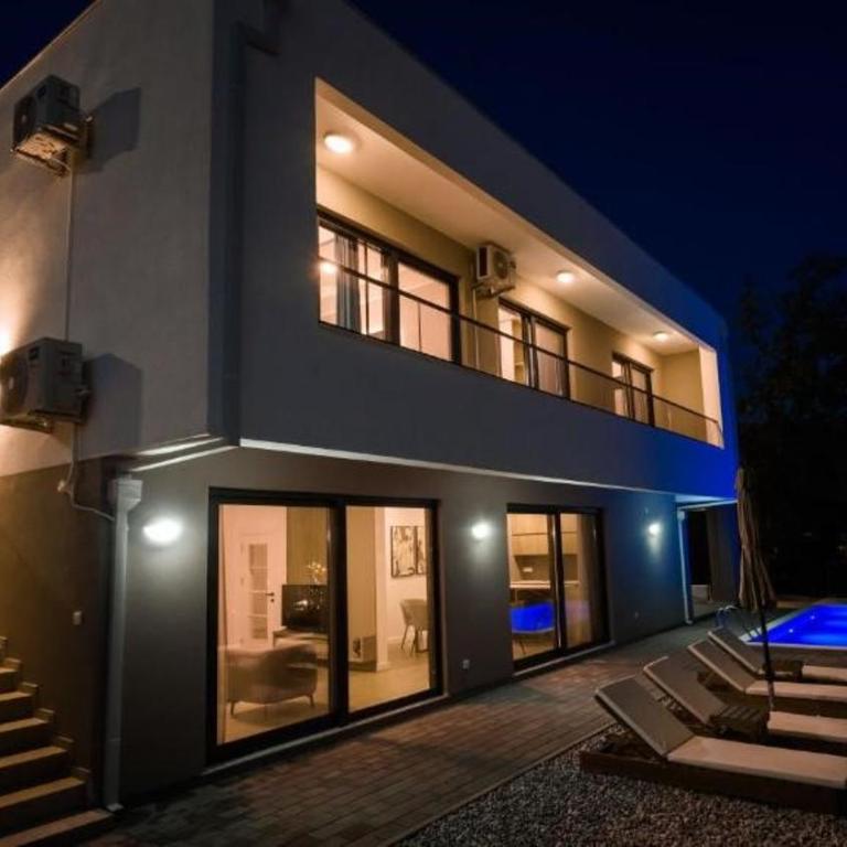 Luxury Villa Sophie - Villa with Private Pool - 29