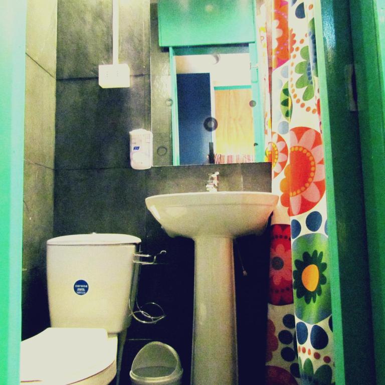 La Casa Azul Hostel - Litera en habitación compartida mixta - 11