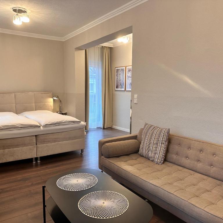 Hotel Villa Solln - free parking - Studio mit Terrasse - 2