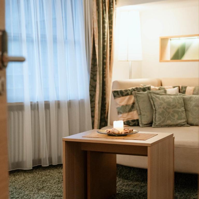 Hotel Neuhäusl - herzlich familiär - Superior Suite - 13