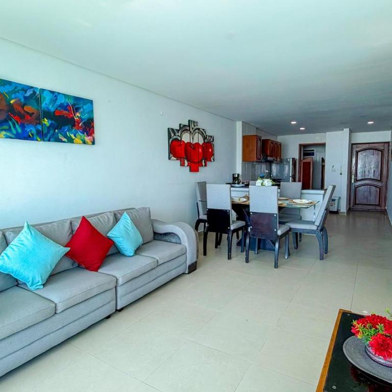 Vista al Mar desde tu balcón Torres del Lago Cartagena - Two-Bedroom Apartment - 9