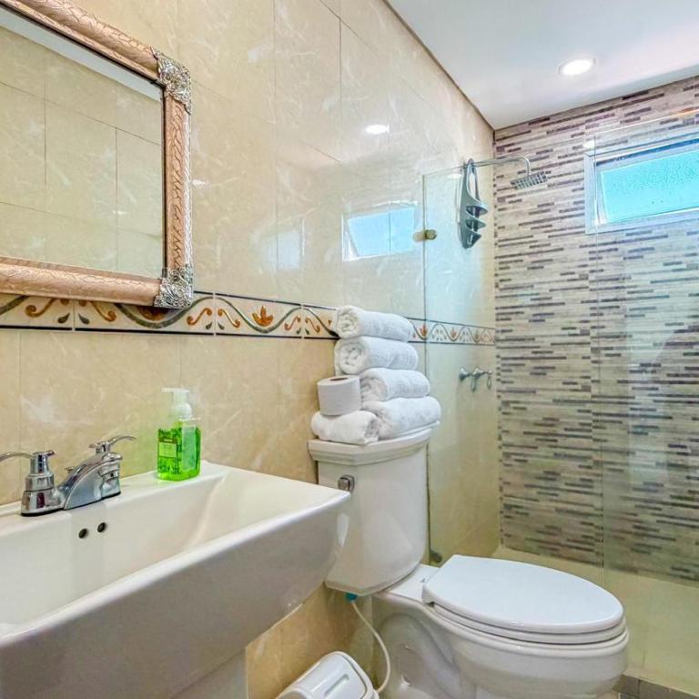 Vista al Mar desde tu balcón Torres del Lago Cartagena - Two-Bedroom Apartment - 17