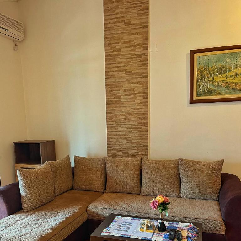 Apartments Lazarević - Comfort One-Bedroom Apartment with Balcony and Sea View - 7