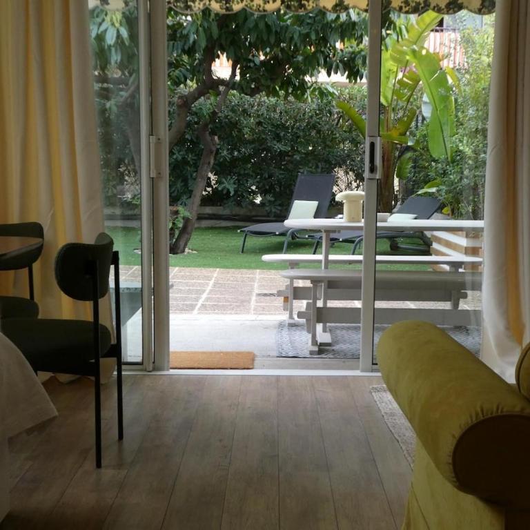 Charmant appartement avec jardin, à 200m de la mer - Deluxe Studio - 2
