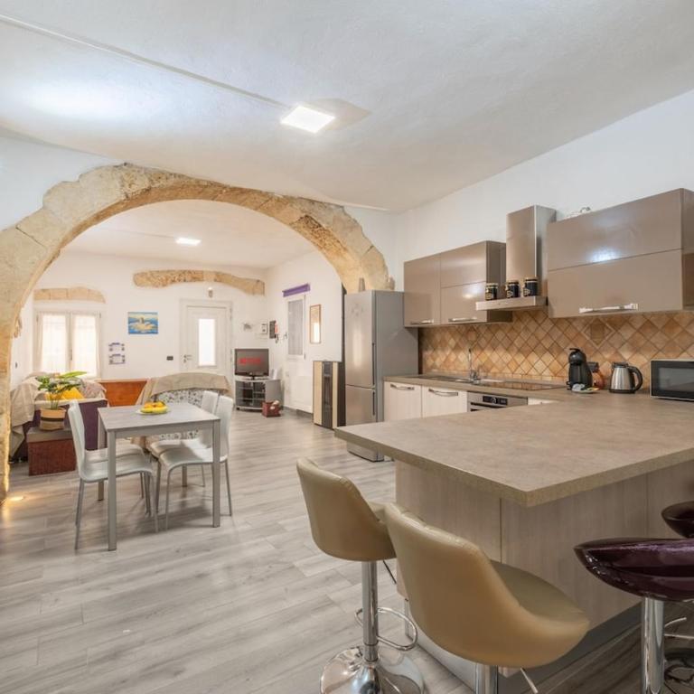 Dimora Degli Archi - Centro & Migliori Spiagge - Appartamento con 2 Camere da Letto - 1