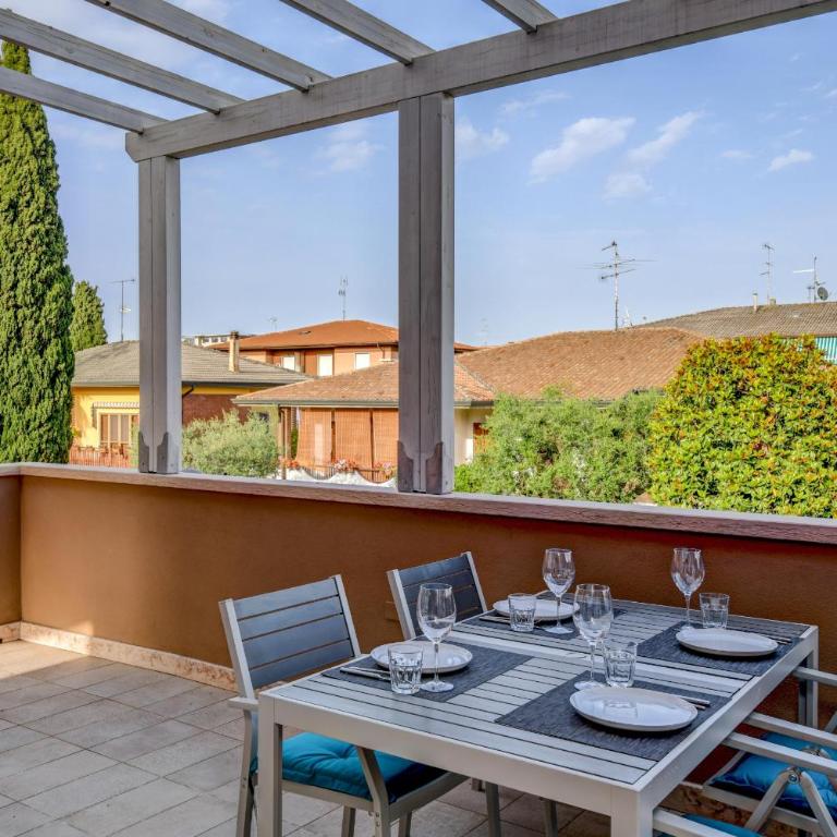 Peschiera Family Homes Fornaci - Two-Bedroom Apartment with Terrace - 6