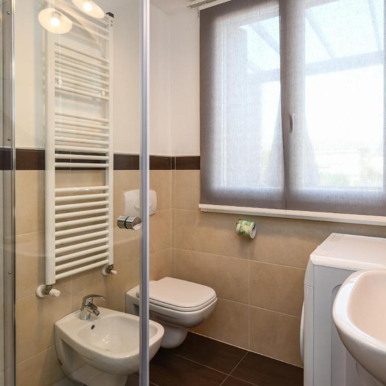 Peschiera Family Homes Fornaci - Two-Bedroom Apartment with Terrace - 14