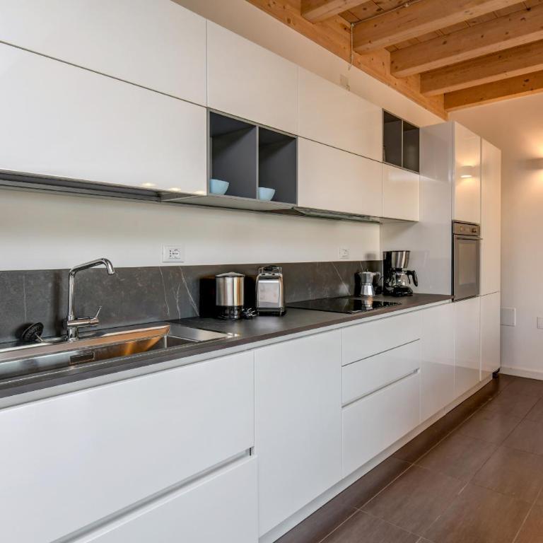 Peschiera Family Homes Fornaci - Two-Bedroom Apartment with Terrace - 17