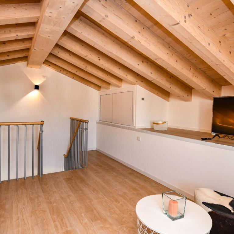 Peschiera Family Homes Fornaci - Two-Bedroom Apartment with Terrace - 22