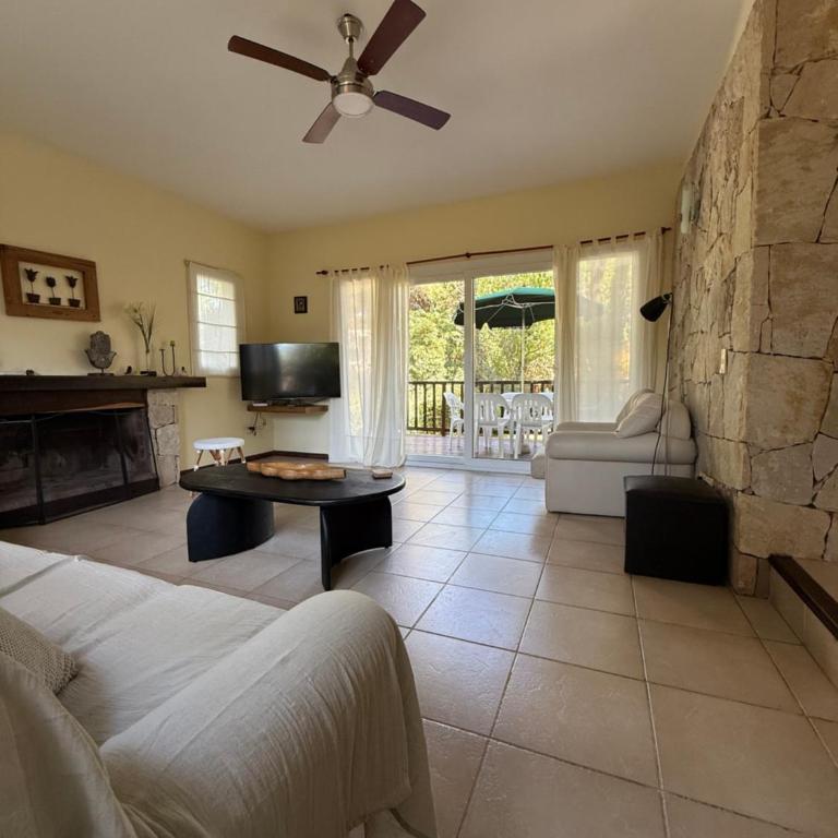 Casa con pileta en el Bosque de Cariló - Ideal Familias - Casa de 3 dormitorios - 8