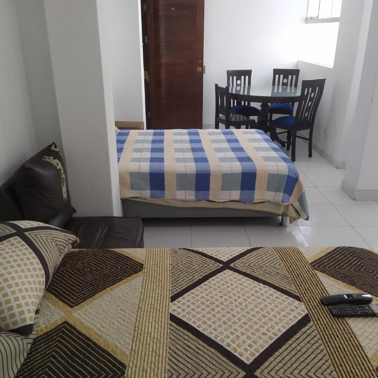 Ambigua Hospedaje - Habitación Triple - 1