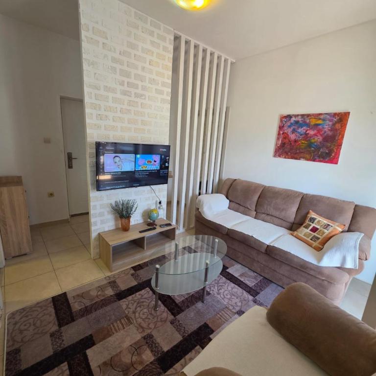 Villa Nela - Apartman Tipa "Suite" sa Bračnim Krevetom (Queen-size) i Pogledom na More - 8
