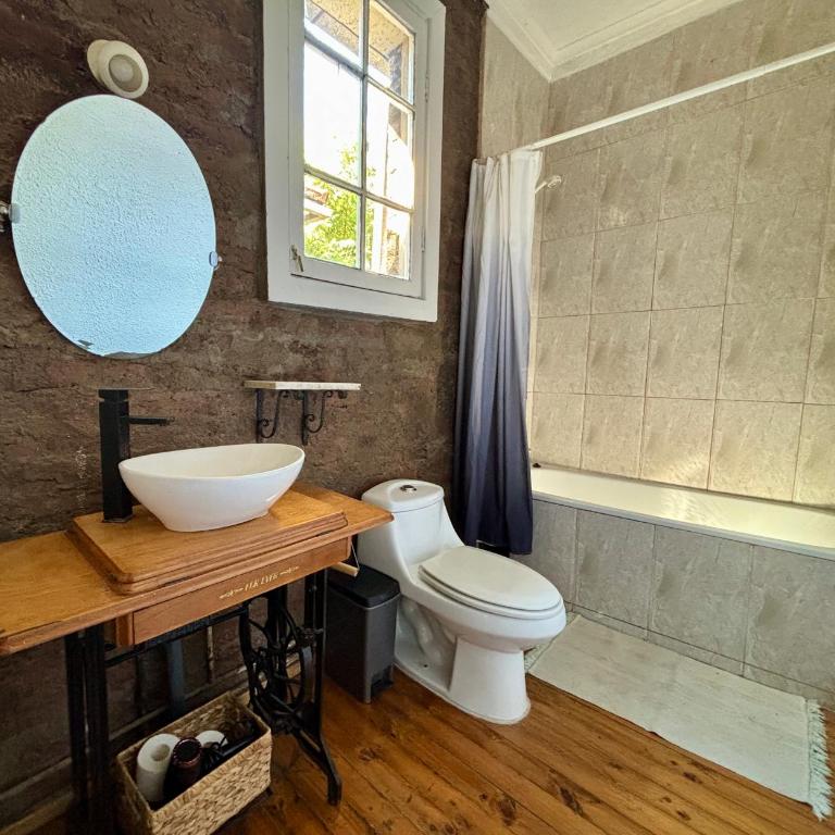 Casa colonial a pasos del metro 3D2B - Two-Bedroom House - 10