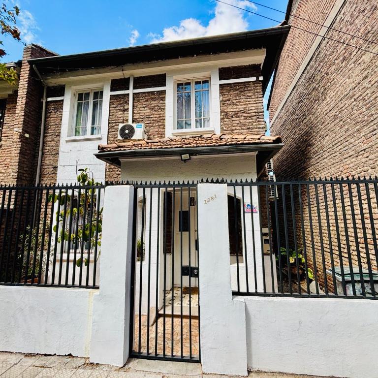 Casa colonial a pasos del metro 3D2B - Two-Bedroom House - 13